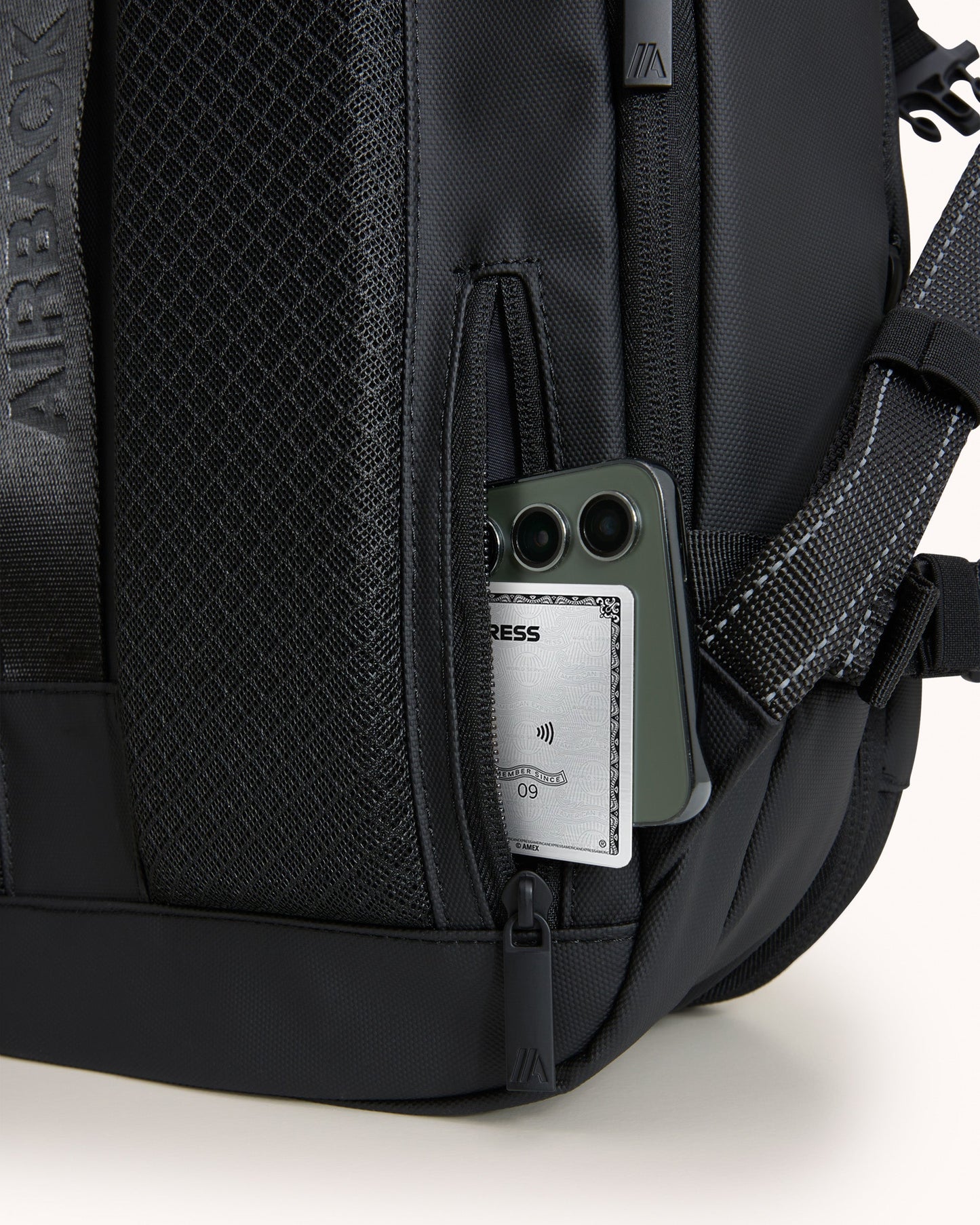 GO (Unter-Sitz-Tasche) – Mattschwarz